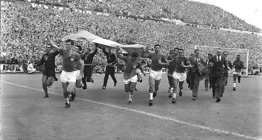 imagem do Livro de Fernando Rego Barros revela virada do futebol brasileiro